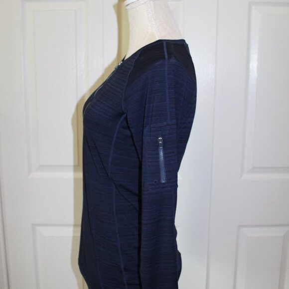 Athleta Pacifica Rashguard Sun Shirt - Picture 6 of 8